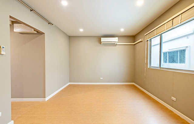 ประกาศฟรี! ซื้อ-ขาย-เช่า คอนโด บ้าน ทาวน์โฮม ที่ดิน และพื้นที่เชิงพาณิชย์ทั่วประเทศไทย ทุกทำเล ทุกงบประมาณ ไม่มีค่าใช้จ่าย ลงง่าย ขายไว เข้าถึงผู้ซื้อโดยตรง 4 179184pic3.jpg