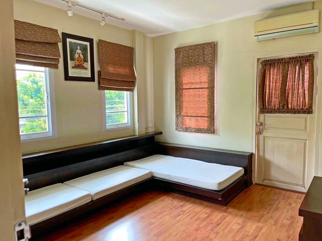 ประกาศฟรี! ซื้อ-ขาย-เช่า คอนโด บ้าน ทาวน์โฮม ที่ดิน และพื้นที่เชิงพาณิชย์ทั่วประเทศไทย ทุกทำเล ทุกงบประมาณ ไม่มีค่าใช้จ่าย ลงง่าย ขายไว เข้าถึงผู้ซื้อโดยตรง 3 179178pic2.jpg