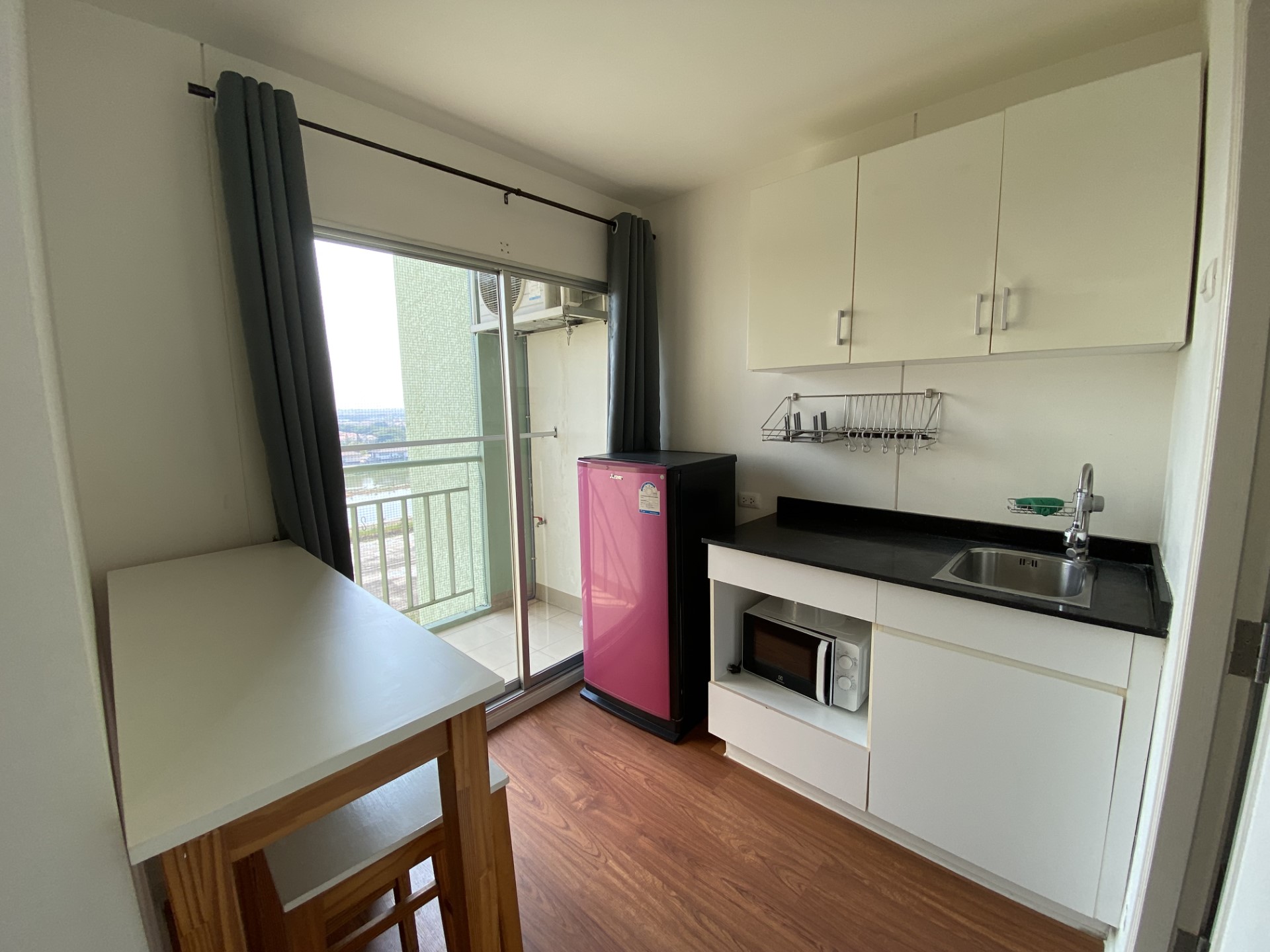 ประกาศฟรี! ซื้อ-ขาย-เช่า คอนโด บ้าน ทาวน์โฮม ที่ดิน และพื้นที่เชิงพาณิชย์ทั่วประเทศไทย ทุกทำเล ทุกงบประมาณ ไม่มีค่าใช้จ่าย ลงง่าย ขายไว เข้าถึงผู้ซื้อโดยตรง 6 mega3.jpg