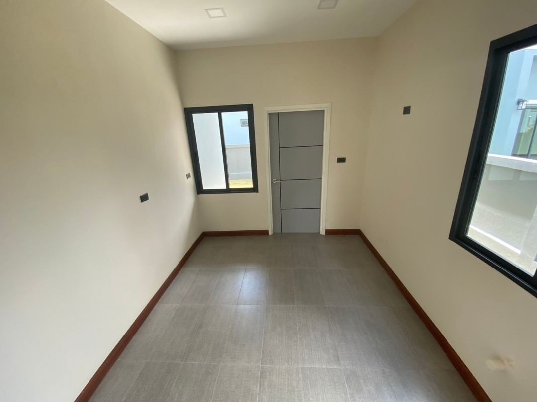 ประกาศฟรี! ซื้อ-ขาย-เช่า คอนโด บ้าน ทาวน์โฮม ที่ดิน และพื้นที่เชิงพาณิชย์ทั่วประเทศไทย ทุกทำเล ทุกงบประมาณ ไม่มีค่าใช้จ่าย ลงง่าย ขายไว เข้าถึงผู้ซื้อโดยตรง 4 179622pic3.jpg