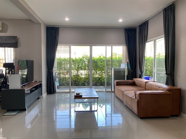 ประกาศฟรี! ซื้อ-ขาย-เช่า คอนโด บ้าน ทาวน์โฮม ที่ดิน และพื้นที่เชิงพาณิชย์ทั่วประเทศไทย ทุกทำเล ทุกงบประมาณ ไม่มีค่าใช้จ่าย ลงง่าย ขายไว เข้าถึงผู้ซื้อโดยตรง 4 179743pic3.jpg