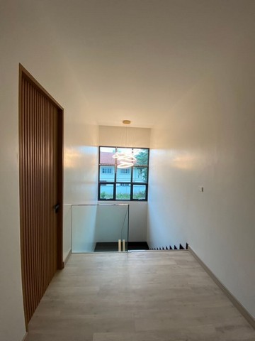 ประกาศฟรี! ซื้อ-ขาย-เช่า คอนโด บ้าน ทาวน์โฮม ที่ดิน และพื้นที่เชิงพาณิชย์ทั่วประเทศไทย ทุกทำเล ทุกงบประมาณ ไม่มีค่าใช้จ่าย ลงง่าย ขายไว เข้าถึงผู้ซื้อโดยตรง 5 179810pic4.jpg