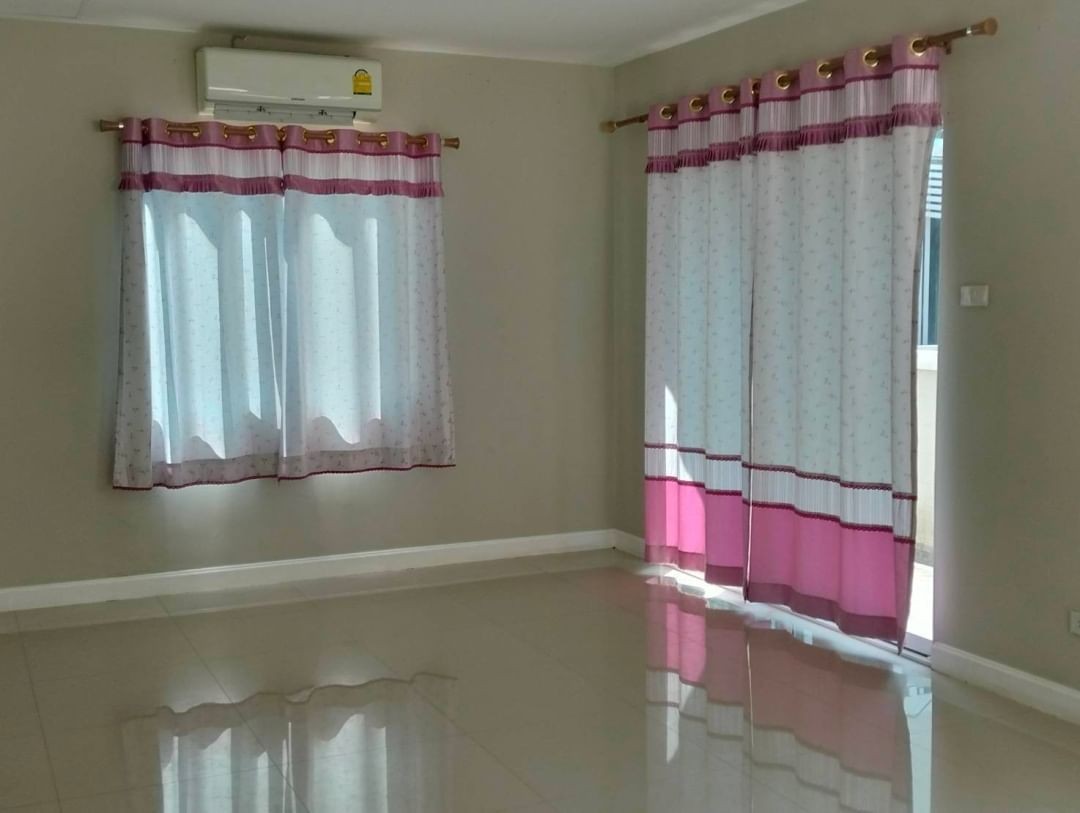 ประกาศฟรี! ซื้อ-ขาย-เช่า คอนโด บ้าน ทาวน์โฮม ที่ดิน และพื้นที่เชิงพาณิชย์ทั่วประเทศไทย ทุกทำเล ทุกงบประมาณ ไม่มีค่าใช้จ่าย ลงง่าย ขายไว เข้าถึงผู้ซื้อโดยตรง 5 179857pic4.jpg