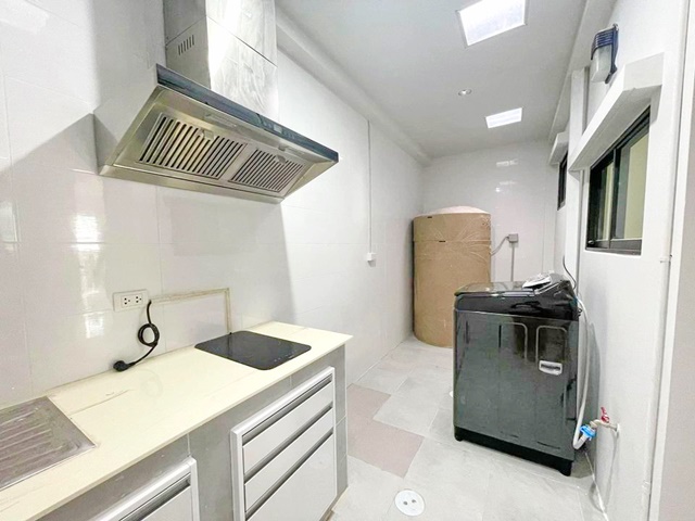 ประกาศฟรี! ซื้อ-ขาย-เช่า คอนโด บ้าน ทาวน์โฮม ที่ดิน และพื้นที่เชิงพาณิชย์ทั่วประเทศไทย ทุกทำเล ทุกงบประมาณ ไม่มีค่าใช้จ่าย ลงง่าย ขายไว เข้าถึงผู้ซื้อโดยตรง 3 179825pic2.jpg