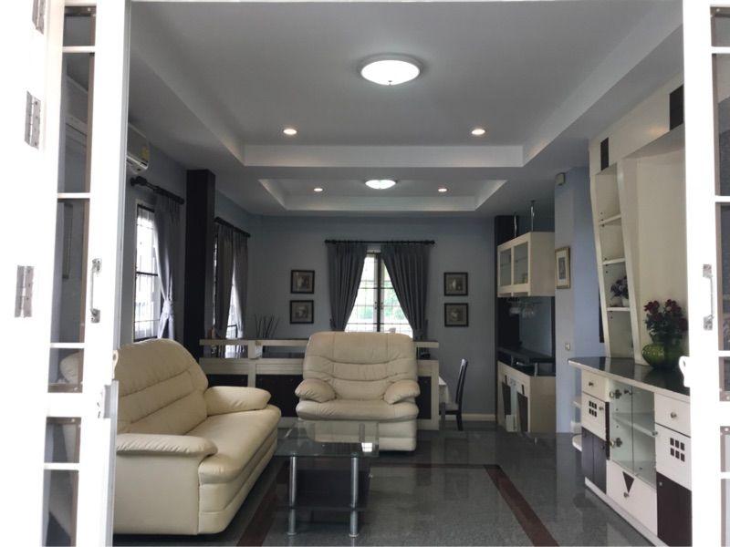 ประกาศฟรี! ซื้อ-ขาย-เช่า คอนโด บ้าน ทาวน์โฮม ที่ดิน และพื้นที่เชิงพาณิชย์ทั่วประเทศไทย ทุกทำเล ทุกงบประมาณ ไม่มีค่าใช้จ่าย ลงง่าย ขายไว เข้าถึงผู้ซื้อโดยตรง 4 481042pic3.jpg