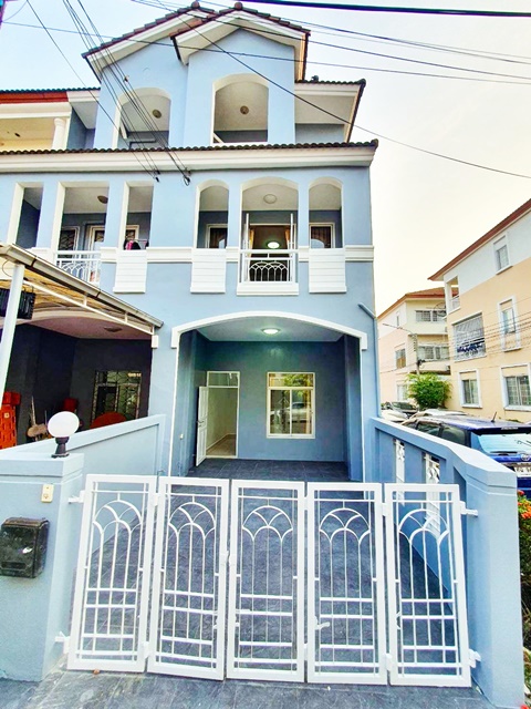 ประกาศฟรี! ซื้อ-ขาย-เช่า คอนโด บ้าน ทาวน์โฮม ที่ดิน และพื้นที่เชิงพาณิชย์ทั่วประเทศไทย ทุกทำเล ทุกงบประมาณ ไม่มีค่าใช้จ่าย ลงง่าย ขายไว เข้าถึงผู้ซื้อโดยตรง 2 180303pic1.jpg