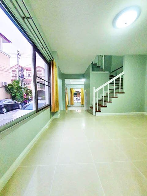 ประกาศฟรี! ซื้อ-ขาย-เช่า คอนโด บ้าน ทาวน์โฮม ที่ดิน และพื้นที่เชิงพาณิชย์ทั่วประเทศไทย ทุกทำเล ทุกงบประมาณ ไม่มีค่าใช้จ่าย ลงง่าย ขายไว เข้าถึงผู้ซื้อโดยตรง 4 180303pic3.jpg