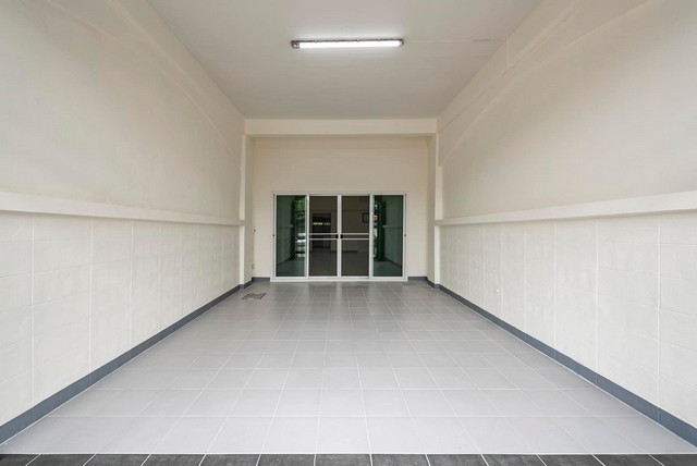 ประกาศฟรี! ซื้อ-ขาย-เช่า คอนโด บ้าน ทาวน์โฮม ที่ดิน และพื้นที่เชิงพาณิชย์ทั่วประเทศไทย ทุกทำเล ทุกงบประมาณ ไม่มีค่าใช้จ่าย ลงง่าย ขายไว เข้าถึงผู้ซื้อโดยตรง 2 481078pic1.jpg