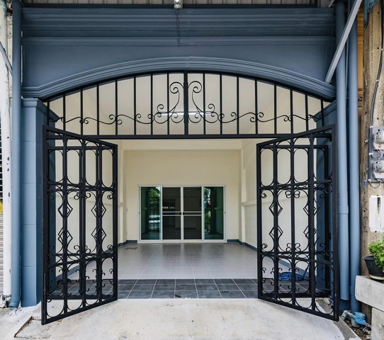 ประกาศฟรี! ซื้อ-ขาย-เช่า คอนโด บ้าน ทาวน์โฮม ที่ดิน และพื้นที่เชิงพาณิชย์ทั่วประเทศไทย ทุกทำเล ทุกงบประมาณ ไม่มีค่าใช้จ่าย ลงง่าย ขายไว เข้าถึงผู้ซื้อโดยตรง 4 481078pic3.jpg