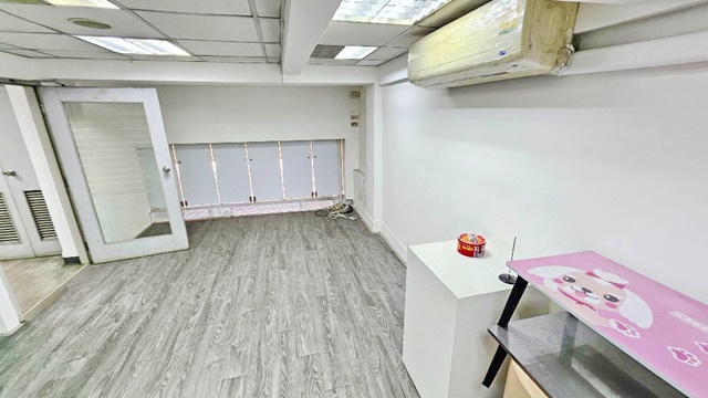 ประกาศฟรี! ซื้อ-ขาย-เช่า คอนโด บ้าน ทาวน์โฮม ที่ดิน และพื้นที่เชิงพาณิชย์ทั่วประเทศไทย ทุกทำเล ทุกงบประมาณ ไม่มีค่าใช้จ่าย ลงง่าย ขายไว เข้าถึงผู้ซื้อโดยตรง 4 180390pic3.jpg