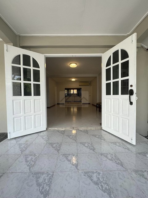 ประกาศฟรี! ซื้อ-ขาย-เช่า คอนโด บ้าน ทาวน์โฮม ที่ดิน และพื้นที่เชิงพาณิชย์ทั่วประเทศไทย ทุกทำเล ทุกงบประมาณ ไม่มีค่าใช้จ่าย ลงง่าย ขายไว เข้าถึงผู้ซื้อโดยตรง 4 481245pic3.jpg