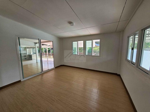 ประกาศฟรี! ซื้อ-ขาย-เช่า คอนโด บ้าน ทาวน์โฮม ที่ดิน และพื้นที่เชิงพาณิชย์ทั่วประเทศไทย ทุกทำเล ทุกงบประมาณ ไม่มีค่าใช้จ่าย ลงง่าย ขายไว เข้าถึงผู้ซื้อโดยตรง 3 481236pic2.jpg