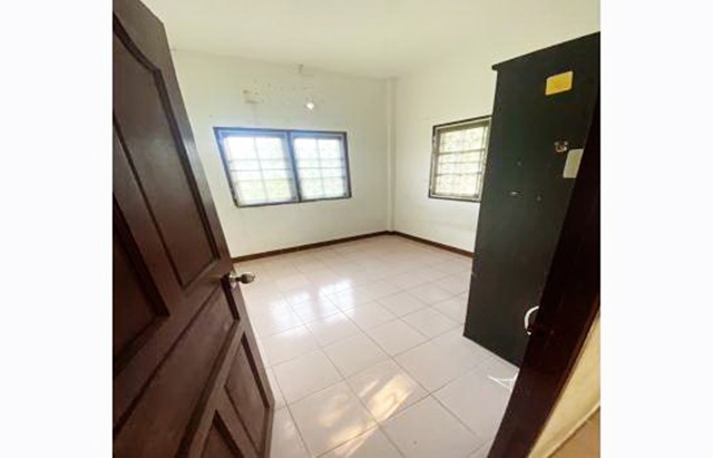 ประกาศฟรี! ซื้อ-ขาย-เช่า คอนโด บ้าน ทาวน์โฮม ที่ดิน และพื้นที่เชิงพาณิชย์ทั่วประเทศไทย ทุกทำเล ทุกงบประมาณ ไม่มีค่าใช้จ่าย ลงง่าย ขายไว เข้าถึงผู้ซื้อโดยตรง 4 180488pic3.jpg