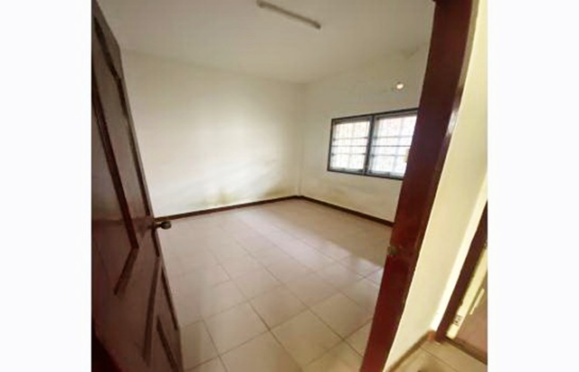 ประกาศฟรี! ซื้อ-ขาย-เช่า คอนโด บ้าน ทาวน์โฮม ที่ดิน และพื้นที่เชิงพาณิชย์ทั่วประเทศไทย ทุกทำเล ทุกงบประมาณ ไม่มีค่าใช้จ่าย ลงง่าย ขายไว เข้าถึงผู้ซื้อโดยตรง 5 180488pic4.jpg