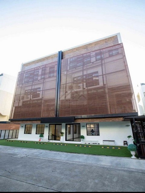 ประกาศฟรี! ซื้อ-ขาย-เช่า คอนโด บ้าน ทาวน์โฮม ที่ดิน และพื้นที่เชิงพาณิชย์ทั่วประเทศไทย ทุกทำเล ทุกงบประมาณ ไม่มีค่าใช้จ่าย ลงง่าย ขายไว เข้าถึงผู้ซื้อโดยตรง 2 481279pic1.jpg