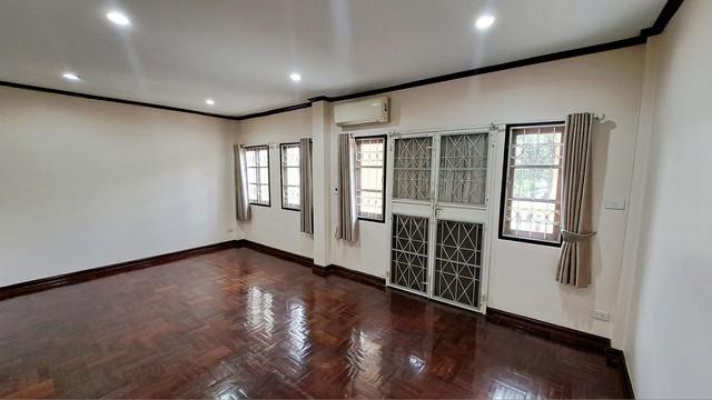 ประกาศฟรี! ซื้อ-ขาย-เช่า คอนโด บ้าน ทาวน์โฮม ที่ดิน และพื้นที่เชิงพาณิชย์ทั่วประเทศไทย ทุกทำเล ทุกงบประมาณ ไม่มีค่าใช้จ่าย ลงง่าย ขายไว เข้าถึงผู้ซื้อโดยตรง 5 481363pic4.jpg