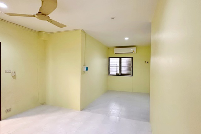 ประกาศฟรี! ซื้อ-ขาย-เช่า คอนโด บ้าน ทาวน์โฮม ที่ดิน และพื้นที่เชิงพาณิชย์ทั่วประเทศไทย ทุกทำเล ทุกงบประมาณ ไม่มีค่าใช้จ่าย ลงง่าย ขายไว เข้าถึงผู้ซื้อโดยตรง 5 180922pic4.jpg