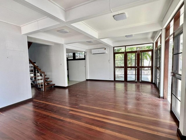 ประกาศฟรี! ซื้อ-ขาย-เช่า คอนโด บ้าน ทาวน์โฮม ที่ดิน และพื้นที่เชิงพาณิชย์ทั่วประเทศไทย ทุกทำเล ทุกงบประมาณ ไม่มีค่าใช้จ่าย ลงง่าย ขายไว เข้าถึงผู้ซื้อโดยตรง 3 481471pic2.jpg