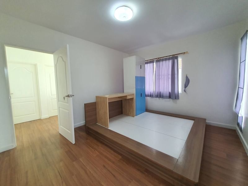 ประกาศฟรี! ซื้อ-ขาย-เช่า คอนโด บ้าน ทาวน์โฮม ที่ดิน และพื้นที่เชิงพาณิชย์ทั่วประเทศไทย ทุกทำเล ทุกงบประมาณ ไม่มีค่าใช้จ่าย ลงง่าย ขายไว เข้าถึงผู้ซื้อโดยตรง 5 21953pic4.jpg