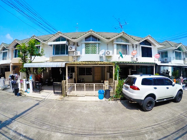 ประกาศฟรี! ซื้อ-ขาย-เช่า คอนโด บ้าน ทาวน์โฮม ที่ดิน และพื้นที่เชิงพาณิชย์ทั่วประเทศไทย ทุกทำเล ทุกงบประมาณ ไม่มีค่าใช้จ่าย ลงง่าย ขายไว เข้าถึงผู้ซื้อโดยตรง 2 180988pic1.jpg