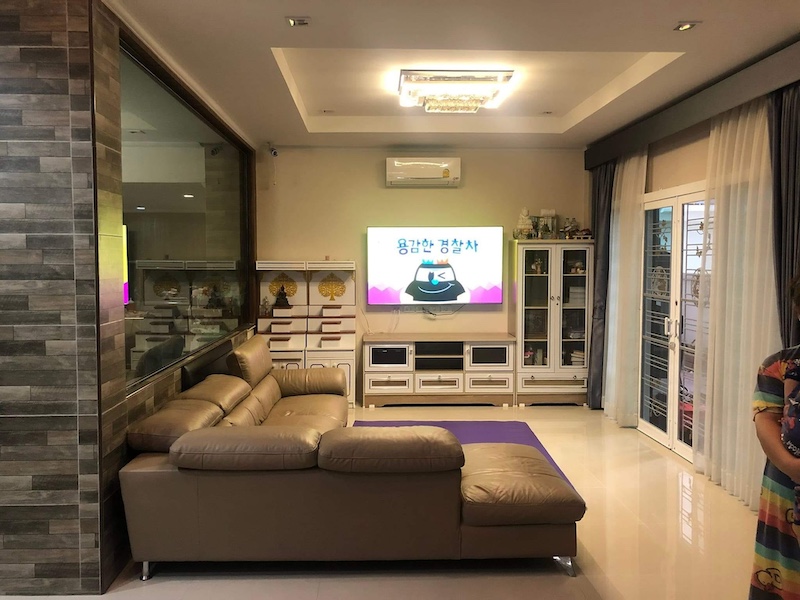 ประกาศฟรี! ซื้อ-ขาย-เช่า คอนโด บ้าน ทาวน์โฮม ที่ดิน และพื้นที่เชิงพาณิชย์ทั่วประเทศไทย ทุกทำเล ทุกงบประมาณ ไม่มีค่าใช้จ่าย ลงง่าย ขายไว เข้าถึงผู้ซื้อโดยตรง 5 481496pic4.jpg