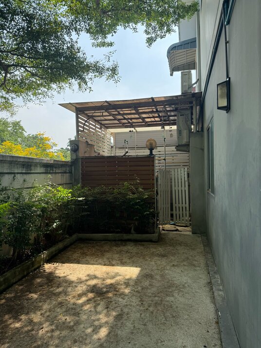 ประกาศฟรี! ซื้อ-ขาย-เช่า คอนโด บ้าน ทาวน์โฮม ที่ดิน และพื้นที่เชิงพาณิชย์ทั่วประเทศไทย ทุกทำเล ทุกงบประมาณ ไม่มีค่าใช้จ่าย ลงง่าย ขายไว เข้าถึงผู้ซื้อโดยตรง 4 rsz_1rsz_2img_3167.jpg