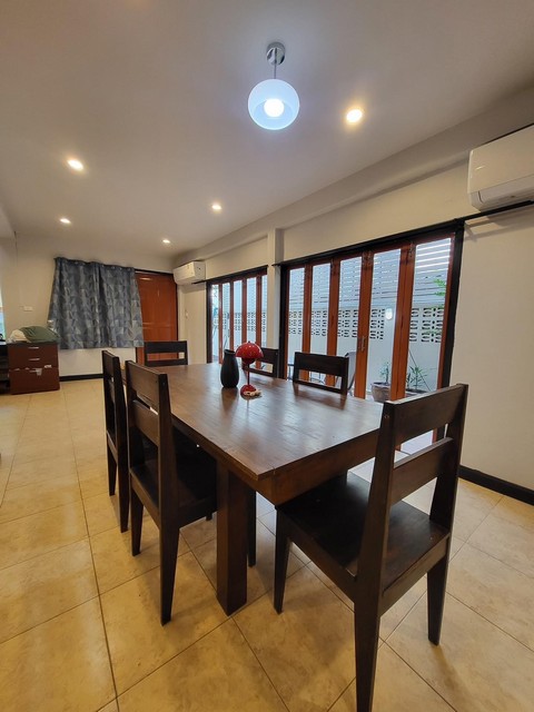 ประกาศฟรี! ซื้อ-ขาย-เช่า คอนโด บ้าน ทาวน์โฮม ที่ดิน และพื้นที่เชิงพาณิชย์ทั่วประเทศไทย ทุกทำเล ทุกงบประมาณ ไม่มีค่าใช้จ่าย ลงง่าย ขายไว เข้าถึงผู้ซื้อโดยตรง 2 481572pic1.jpg