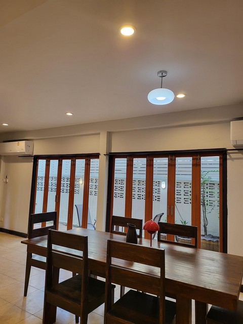 ประกาศฟรี! ซื้อ-ขาย-เช่า คอนโด บ้าน ทาวน์โฮม ที่ดิน และพื้นที่เชิงพาณิชย์ทั่วประเทศไทย ทุกทำเล ทุกงบประมาณ ไม่มีค่าใช้จ่าย ลงง่าย ขายไว เข้าถึงผู้ซื้อโดยตรง 5 481572pic4.jpg