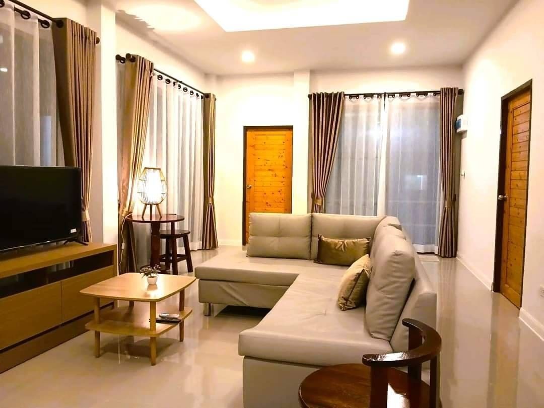 ประกาศฟรี! ซื้อ-ขาย-เช่า คอนโด บ้าน ทาวน์โฮม ที่ดิน และพื้นที่เชิงพาณิชย์ทั่วประเทศไทย ทุกทำเล ทุกงบประมาณ ไม่มีค่าใช้จ่าย ลงง่าย ขายไว เข้าถึงผู้ซื้อโดยตรง 3 181245pic2.jpg