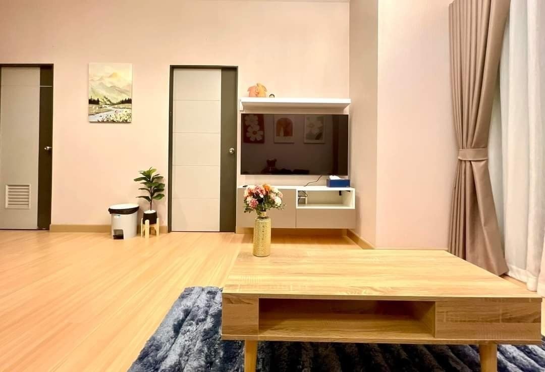 ประกาศฟรี! ซื้อ-ขาย-เช่า คอนโด บ้าน ทาวน์โฮม ที่ดิน และพื้นที่เชิงพาณิชย์ทั่วประเทศไทย ทุกทำเล ทุกงบประมาณ ไม่มีค่าใช้จ่าย ลงง่าย ขายไว เข้าถึงผู้ซื้อโดยตรง 3 181241pic2.jpg