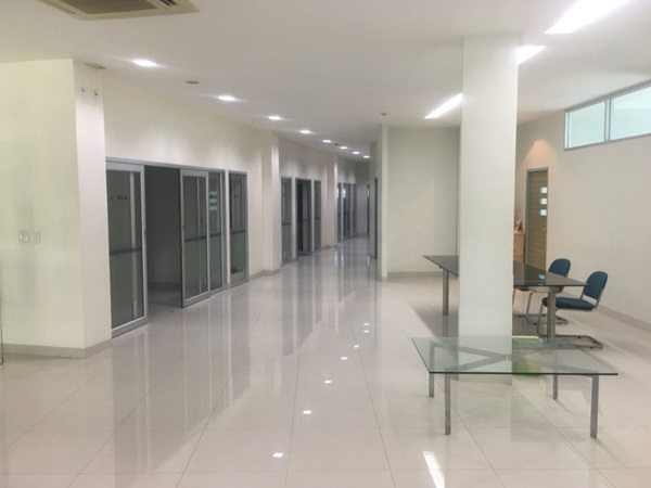 ประกาศฟรี! ซื้อ-ขาย-เช่า คอนโด บ้าน ทาวน์โฮม ที่ดิน และพื้นที่เชิงพาณิชย์ทั่วประเทศไทย ทุกทำเล ทุกงบประมาณ ไม่มีค่าใช้จ่าย ลงง่าย ขายไว เข้าถึงผู้ซื้อโดยตรง 2 181099pic1.jpg