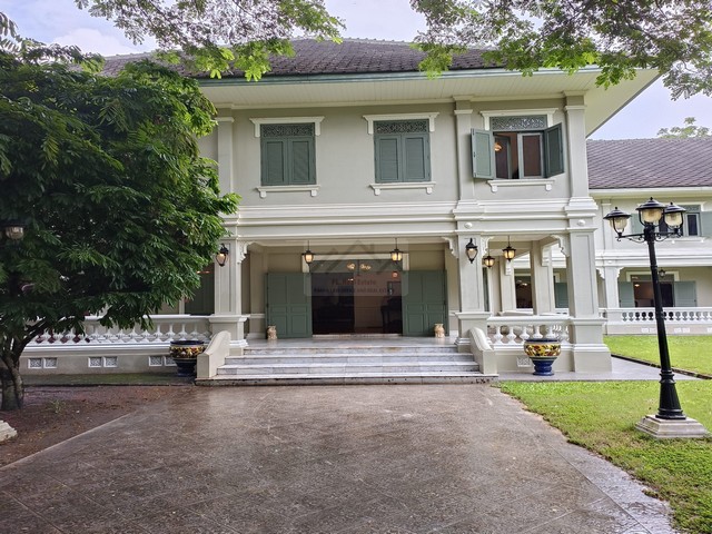 ประกาศฟรี! ซื้อ-ขาย-เช่า คอนโด บ้าน ทาวน์โฮม ที่ดิน และพื้นที่เชิงพาณิชย์ทั่วประเทศไทย ทุกทำเล ทุกงบประมาณ ไม่มีค่าใช้จ่าย ลงง่าย ขายไว เข้าถึงผู้ซื้อโดยตรง 3 481641pic2.jpg