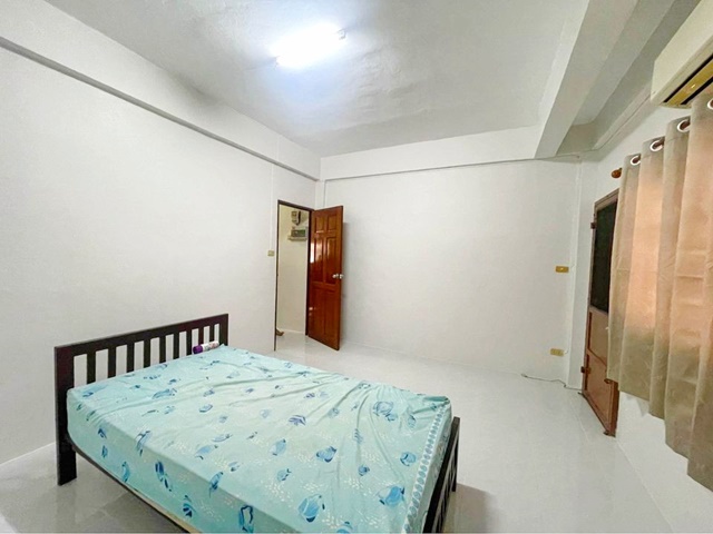 ประกาศฟรี! ซื้อ-ขาย-เช่า คอนโด บ้าน ทาวน์โฮม ที่ดิน และพื้นที่เชิงพาณิชย์ทั่วประเทศไทย ทุกทำเล ทุกงบประมาณ ไม่มีค่าใช้จ่าย ลงง่าย ขายไว เข้าถึงผู้ซื้อโดยตรง 4 181208pic3.jpg