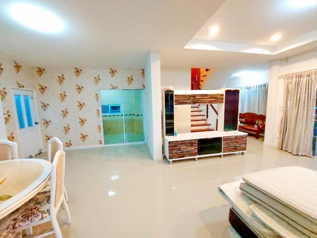 ประกาศฟรี! ซื้อ-ขาย-เช่า คอนโด บ้าน ทาวน์โฮม ที่ดิน และพื้นที่เชิงพาณิชย์ทั่วประเทศไทย ทุกทำเล ทุกงบประมาณ ไม่มีค่าใช้จ่าย ลงง่าย ขายไว เข้าถึงผู้ซื้อโดยตรง 5 181189pic4.jpg