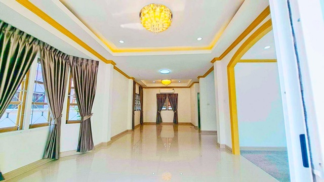 ประกาศฟรี! ซื้อ-ขาย-เช่า คอนโด บ้าน ทาวน์โฮม ที่ดิน และพื้นที่เชิงพาณิชย์ทั่วประเทศไทย ทุกทำเล ทุกงบประมาณ ไม่มีค่าใช้จ่าย ลงง่าย ขายไว เข้าถึงผู้ซื้อโดยตรง 3 181324pic2.jpg