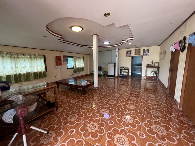 ประกาศฟรี! ซื้อ-ขาย-เช่า คอนโด บ้าน ทาวน์โฮม ที่ดิน และพื้นที่เชิงพาณิชย์ทั่วประเทศไทย ทุกทำเล ทุกงบประมาณ ไม่มีค่าใช้จ่าย ลงง่าย ขายไว เข้าถึงผู้ซื้อโดยตรง 5 481757pic4.jpg