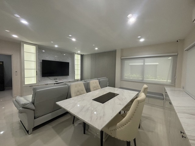 ประกาศฟรี! ซื้อ-ขาย-เช่า คอนโด บ้าน ทาวน์โฮม ที่ดิน และพื้นที่เชิงพาณิชย์ทั่วประเทศไทย ทุกทำเล ทุกงบประมาณ ไม่มีค่าใช้จ่าย ลงง่าย ขายไว เข้าถึงผู้ซื้อโดยตรง 4 20829pic3.jpg