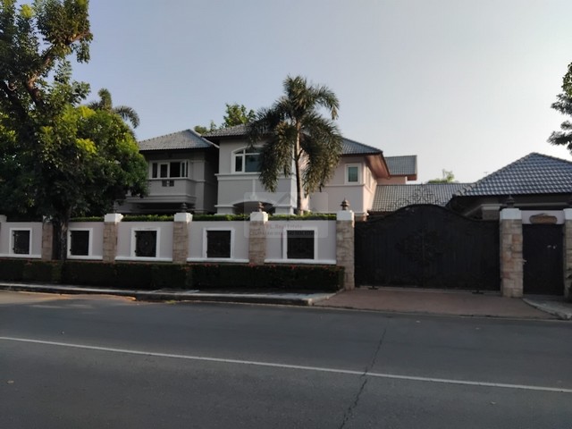 ประกาศฟรี! ซื้อ-ขาย-เช่า คอนโด บ้าน ทาวน์โฮม ที่ดิน และพื้นที่เชิงพาณิชย์ทั่วประเทศไทย ทุกทำเล ทุกงบประมาณ ไม่มีค่าใช้จ่าย ลงง่าย ขายไว เข้าถึงผู้ซื้อโดยตรง 2 481807pic1.jpg