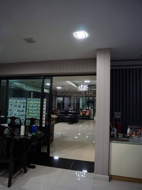 ประกาศฟรี! ซื้อ-ขาย-เช่า คอนโด บ้าน ทาวน์โฮม ที่ดิน และพื้นที่เชิงพาณิชย์ทั่วประเทศไทย ทุกทำเล ทุกงบประมาณ ไม่มีค่าใช้จ่าย ลงง่าย ขายไว เข้าถึงผู้ซื้อโดยตรง 4 481799pic3.jpg