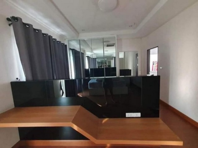 ประกาศฟรี! ซื้อ-ขาย-เช่า คอนโด บ้าน ทาวน์โฮม ที่ดิน และพื้นที่เชิงพาณิชย์ทั่วประเทศไทย ทุกทำเล ทุกงบประมาณ ไม่มีค่าใช้จ่าย ลงง่าย ขายไว เข้าถึงผู้ซื้อโดยตรง 5 181859pic4.jpg