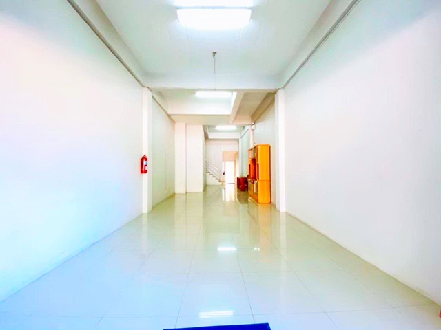 ประกาศฟรี! ซื้อ-ขาย-เช่า คอนโด บ้าน ทาวน์โฮม ที่ดิน และพื้นที่เชิงพาณิชย์ทั่วประเทศไทย ทุกทำเล ทุกงบประมาณ ไม่มีค่าใช้จ่าย ลงง่าย ขายไว เข้าถึงผู้ซื้อโดยตรง 3 181728pic2.jpg