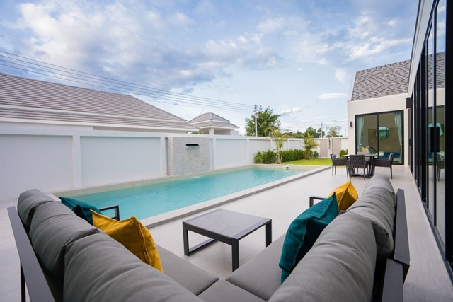 ประกาศฟรี! ซื้อ-ขาย-เช่า คอนโด บ้าน ทาวน์โฮม ที่ดิน และพื้นที่เชิงพาณิชย์ทั่วประเทศไทย ทุกทำเล ทุกงบประมาณ ไม่มีค่าใช้จ่าย ลงง่าย ขายไว เข้าถึงผู้ซื้อโดยตรง 3 181946pic2.jpg