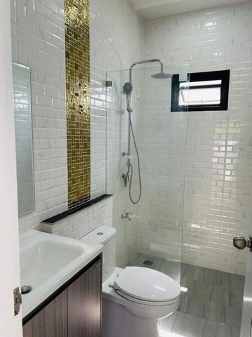 ประกาศฟรี! ซื้อ-ขาย-เช่า คอนโด บ้าน ทาวน์โฮม ที่ดิน และพื้นที่เชิงพาณิชย์ทั่วประเทศไทย ทุกทำเล ทุกงบประมาณ ไม่มีค่าใช้จ่าย ลงง่าย ขายไว เข้าถึงผู้ซื้อโดยตรง 5 181941pic4.jpg