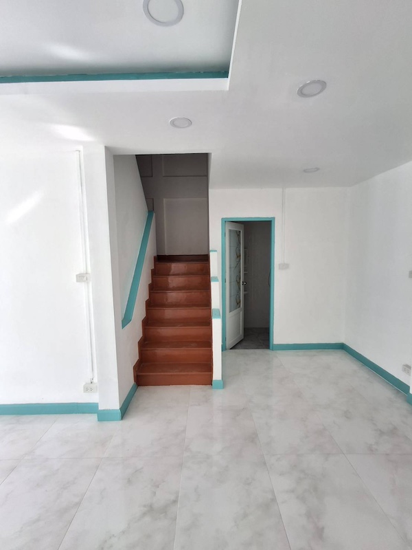 ประกาศฟรี! ซื้อ-ขาย-เช่า คอนโด บ้าน ทาวน์โฮม ที่ดิน และพื้นที่เชิงพาณิชย์ทั่วประเทศไทย ทุกทำเล ทุกงบประมาณ ไม่มีค่าใช้จ่าย ลงง่าย ขายไว เข้าถึงผู้ซื้อโดยตรง 4 482028pic3.jpg