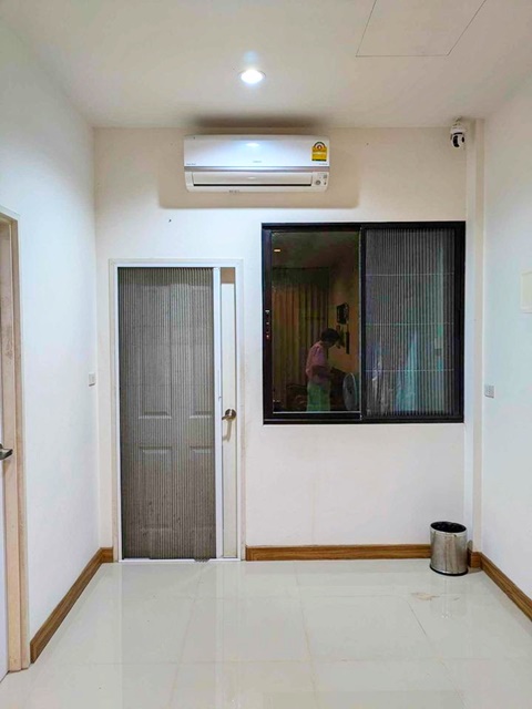 ประกาศฟรี! ซื้อ-ขาย-เช่า คอนโด บ้าน ทาวน์โฮม ที่ดิน และพื้นที่เชิงพาณิชย์ทั่วประเทศไทย ทุกทำเล ทุกงบประมาณ ไม่มีค่าใช้จ่าย ลงง่าย ขายไว เข้าถึงผู้ซื้อโดยตรง 4 182104pic3.jpg