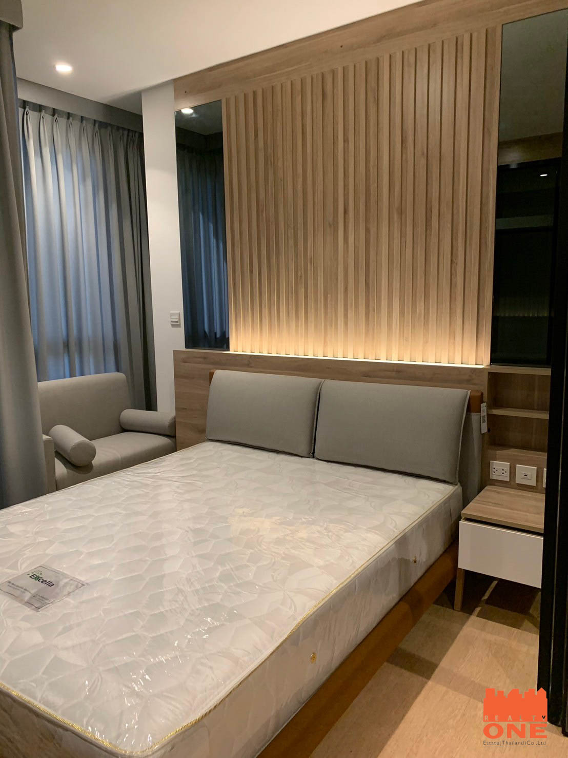 ประกาศฟรี! ซื้อ-ขาย-เช่า คอนโด บ้าน ทาวน์โฮม ที่ดิน และพื้นที่เชิงพาณิชย์ทั่วประเทศไทย ทุกทำเล ทุกงบประมาณ ไม่มีค่าใช้จ่าย ลงง่าย ขายไว เข้าถึงผู้ซื้อโดยตรง 4 280371pic3.jpg