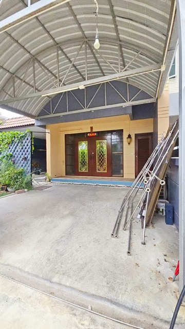 ประกาศฟรี! ซื้อ-ขาย-เช่า คอนโด บ้าน ทาวน์โฮม ที่ดิน และพื้นที่เชิงพาณิชย์ทั่วประเทศไทย ทุกทำเล ทุกงบประมาณ ไม่มีค่าใช้จ่าย ลงง่าย ขายไว เข้าถึงผู้ซื้อโดยตรง 4 182271pic3.jpg