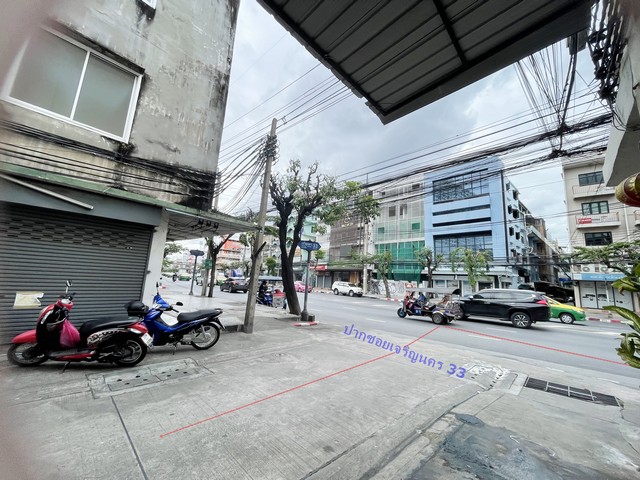 ประกาศฟรี! ซื้อ-ขาย-เช่า คอนโด บ้าน ทาวน์โฮม ที่ดิน และพื้นที่เชิงพาณิชย์ทั่วประเทศไทย ทุกทำเล ทุกงบประมาณ ไม่มีค่าใช้จ่าย ลงง่าย ขายไว เข้าถึงผู้ซื้อโดยตรง 3 482259pic2.jpg