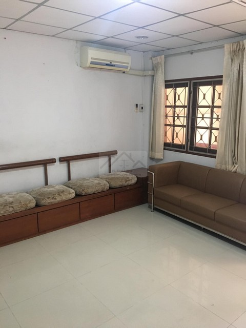 ประกาศฟรี! ซื้อ-ขาย-เช่า คอนโด บ้าน ทาวน์โฮม ที่ดิน และพื้นที่เชิงพาณิชย์ทั่วประเทศไทย ทุกทำเล ทุกงบประมาณ ไม่มีค่าใช้จ่าย ลงง่าย ขายไว เข้าถึงผู้ซื้อโดยตรง 4 482257pic3.jpg