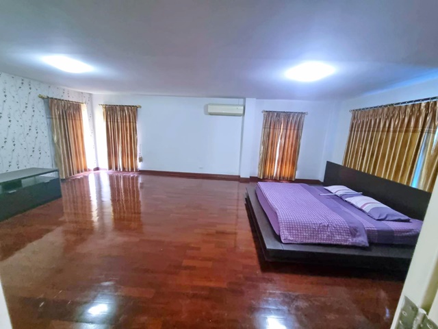 ประกาศฟรี! ซื้อ-ขาย-เช่า คอนโด บ้าน ทาวน์โฮม ที่ดิน และพื้นที่เชิงพาณิชย์ทั่วประเทศไทย ทุกทำเล ทุกงบประมาณ ไม่มีค่าใช้จ่าย ลงง่าย ขายไว เข้าถึงผู้ซื้อโดยตรง 3 182326pic2.jpg